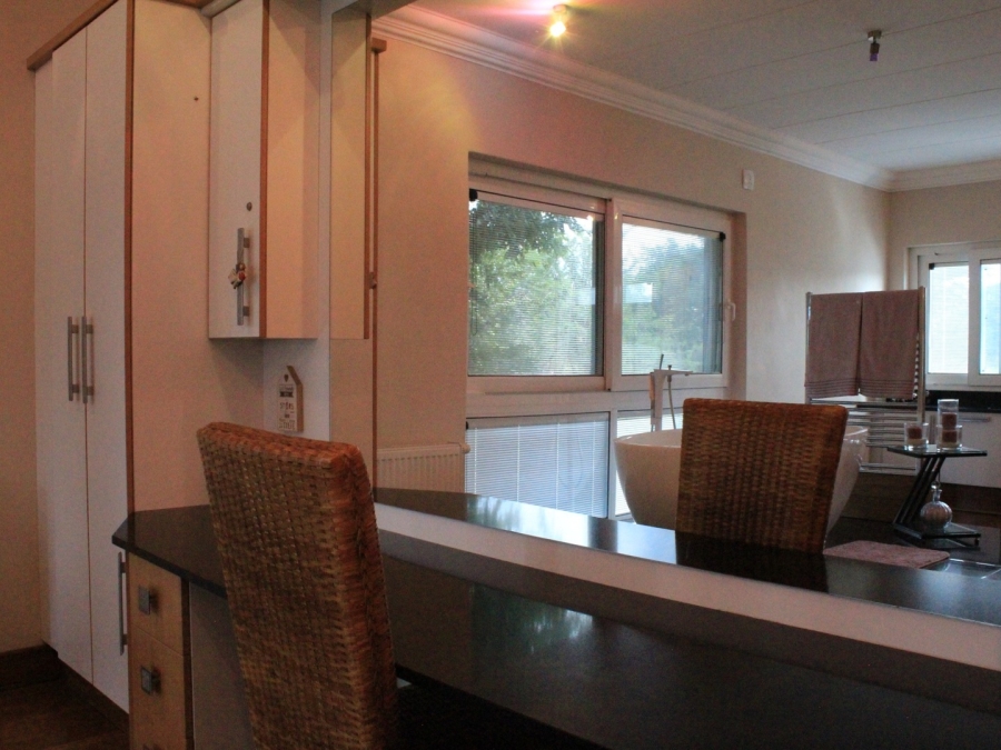 4 Bedroom Property for Sale in Parys Free State